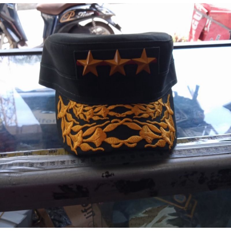 Topi Komando TNI AD Bintang Tiga