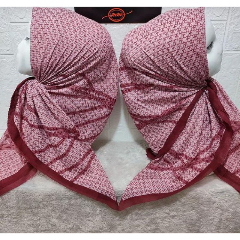 Kerudung Voal/ kerudung hijab motif Deenay kw/ Kerudung hijab polos/ Kerudung hijab bahan halus adem