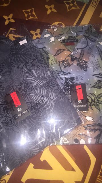 Baju Batik Pria // Batik Cowok // Batik Slimfit