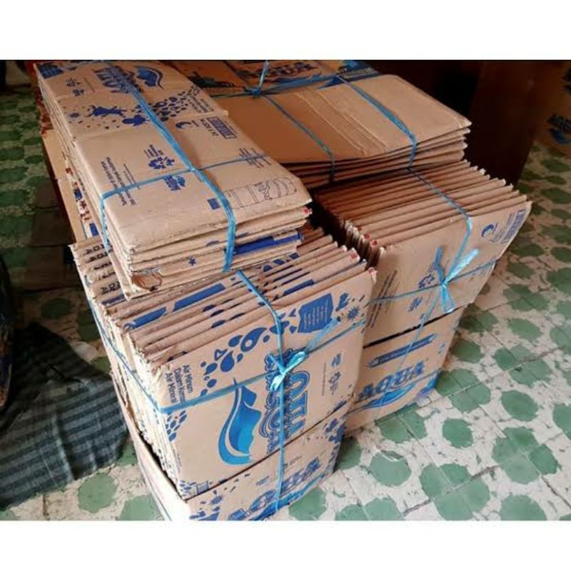 

Kardus pelindung paketan