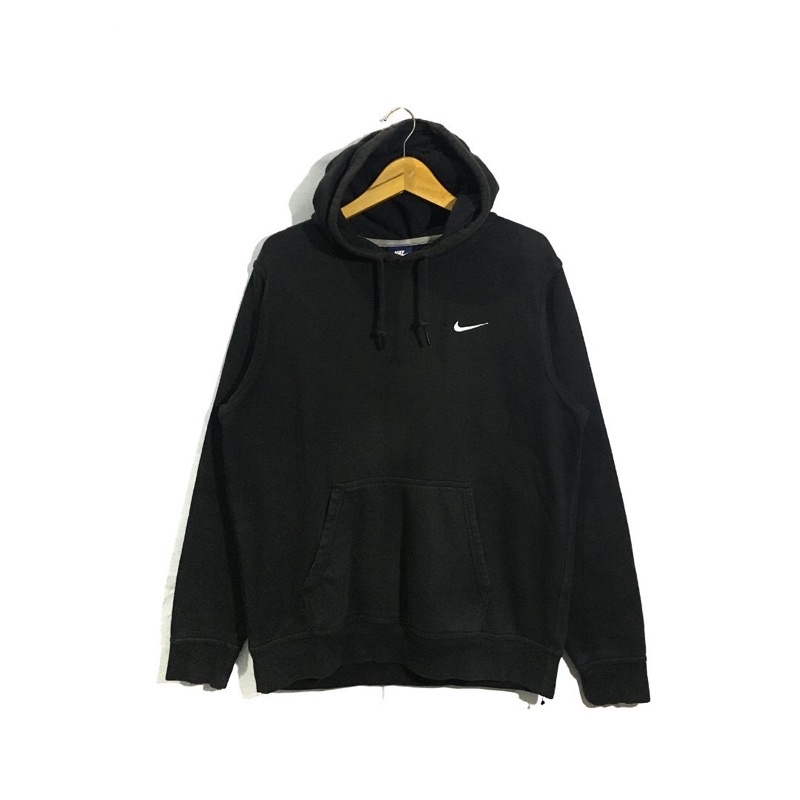 Hoodie nike mini swoosh Hitam