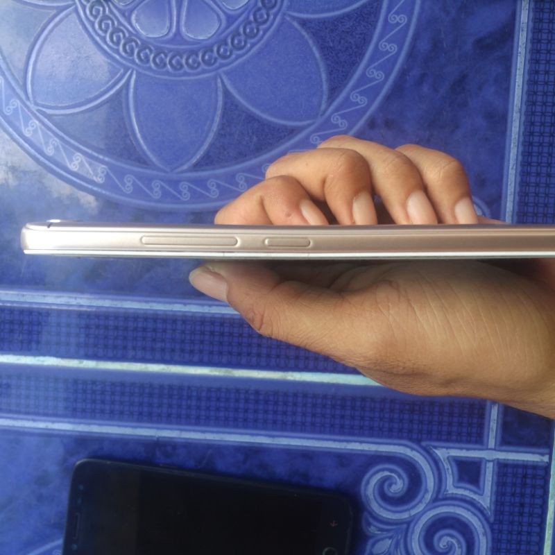 Hp Bekas Second Xiaomi Redmi note 5a Ram 3 Internal 32