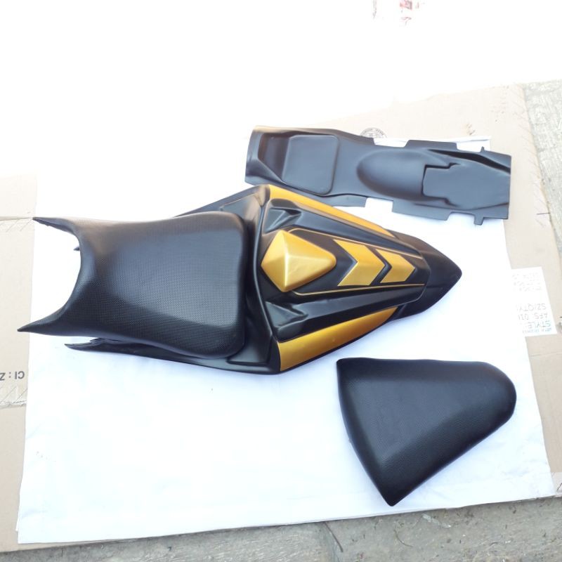 body belakang model r25 pnp yamaha new vixion nva nvl dan vixion old