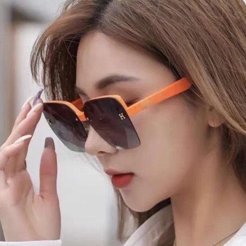 2021 fashion square ins H letter Korean street photography sunglasses