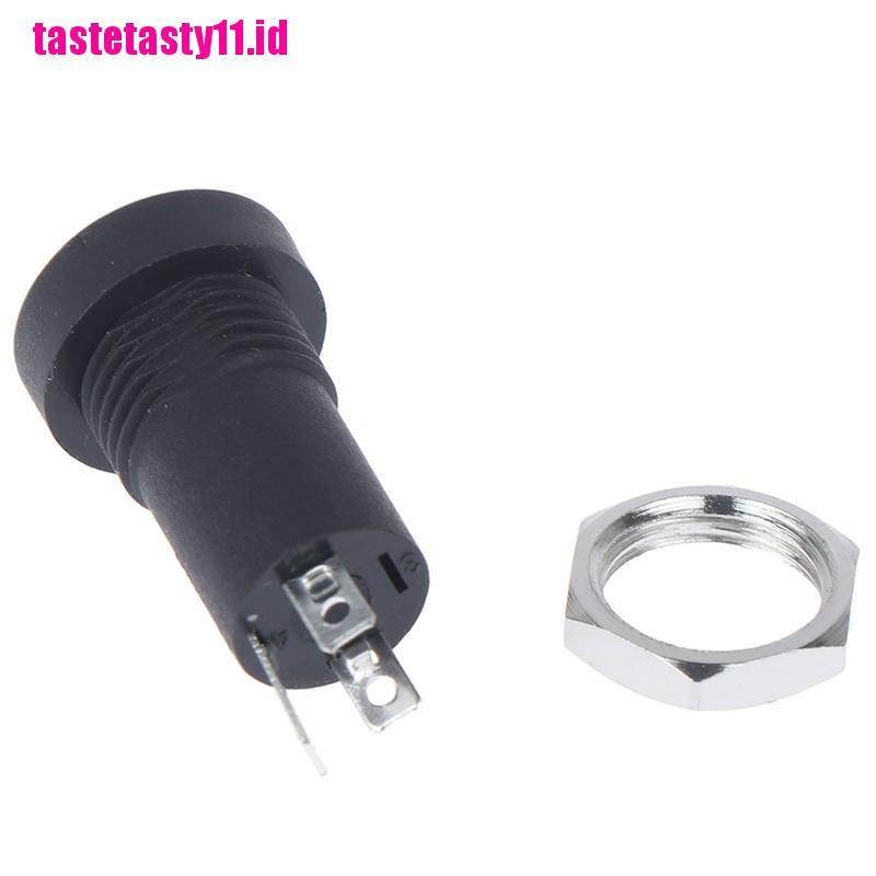 Soket Jack Audio Stereo 3.5MM 3 Tiang Warna Hitam Emas