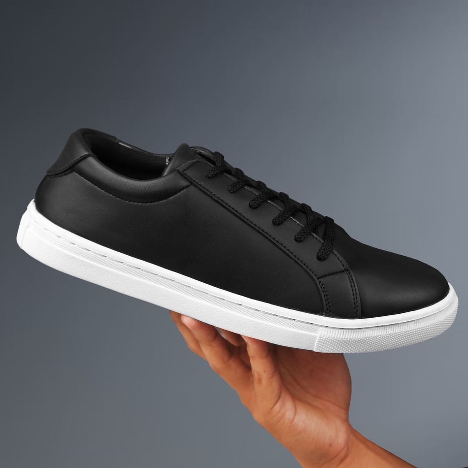 VICTOR BLACK WHITE |ManNeedMe x ARF| Sepatu Sneakers Pria Casual ORI