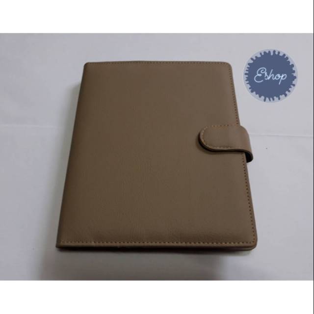 

Binder Polos Cream Tua