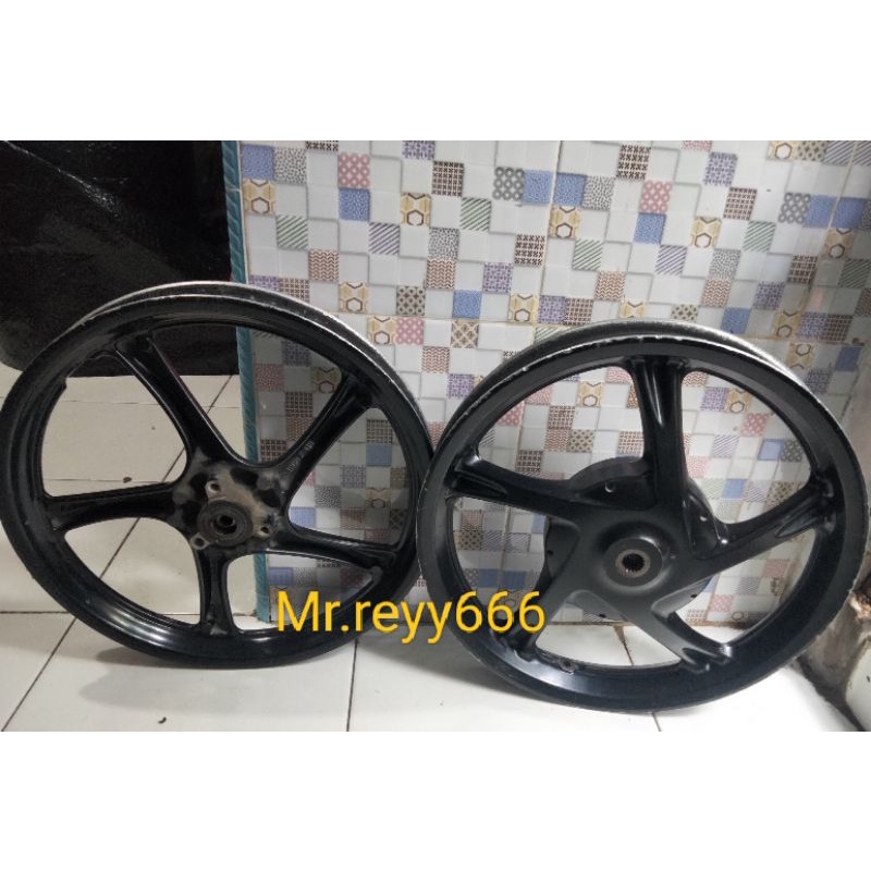 velg/pelk standar depan belakang Yamaha Mio J Mio GT soul GT 115, original copotan.