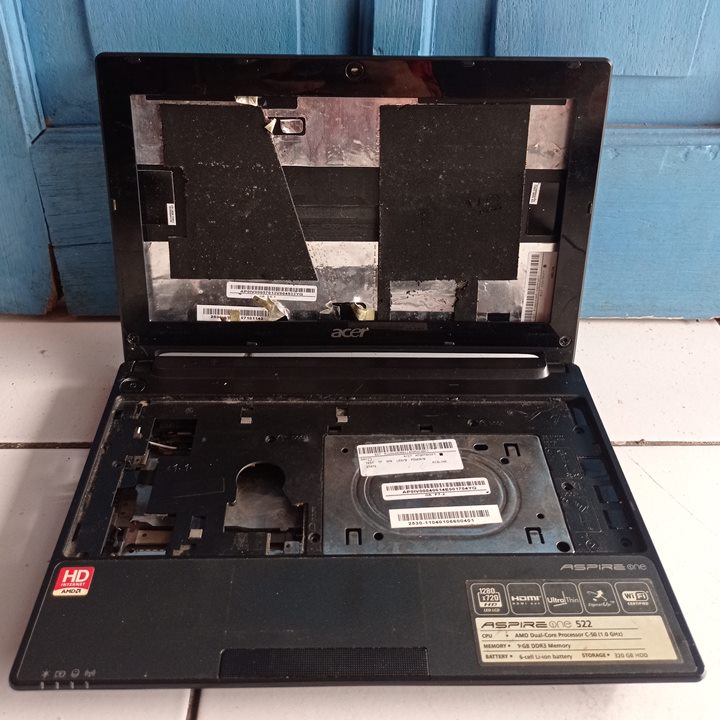 Cassing Acer Aspire One 522 Hitam Second Bekas