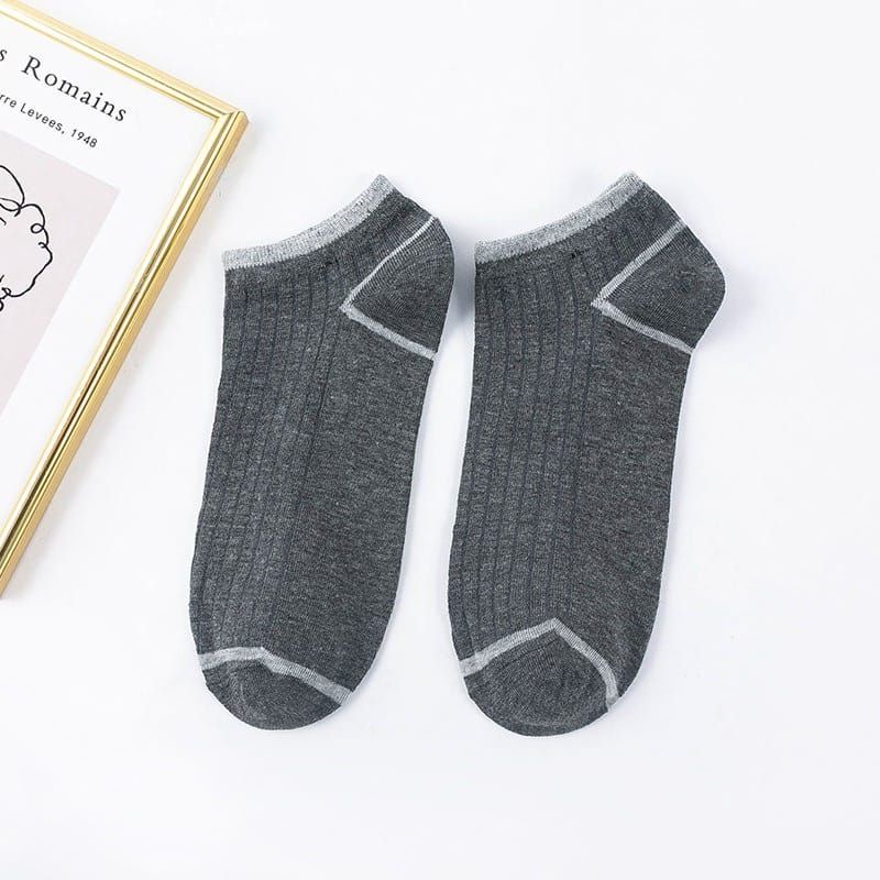 [ COD ] Kaos Kaki Ankle Semata Kaki Simple Motif Polos Garis Pria Wanita Unisex Murah Cute Socks Fashion Korea / Kaos Kaki Pria Polos / Kaos Kaki Pria Garis / Kaos kaki Wanita-Abu Tua Pendek