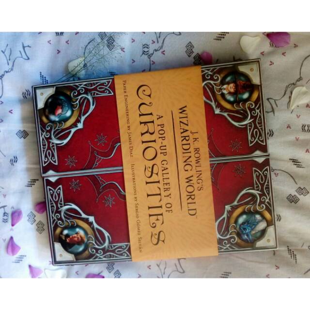 Pop-up book Harry Potter Gallery of Curiosities