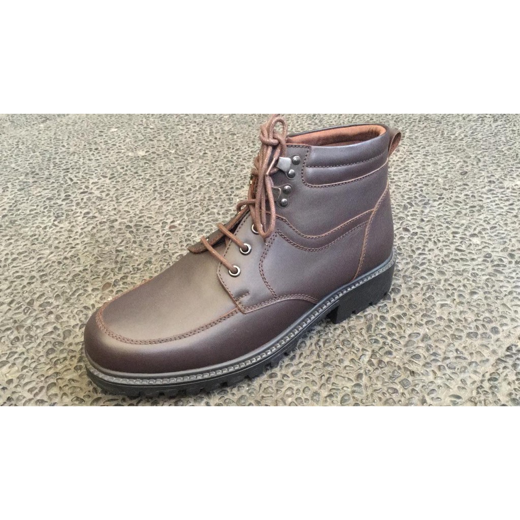 Boots coklat tinggi Kulit Asli Pria size 41