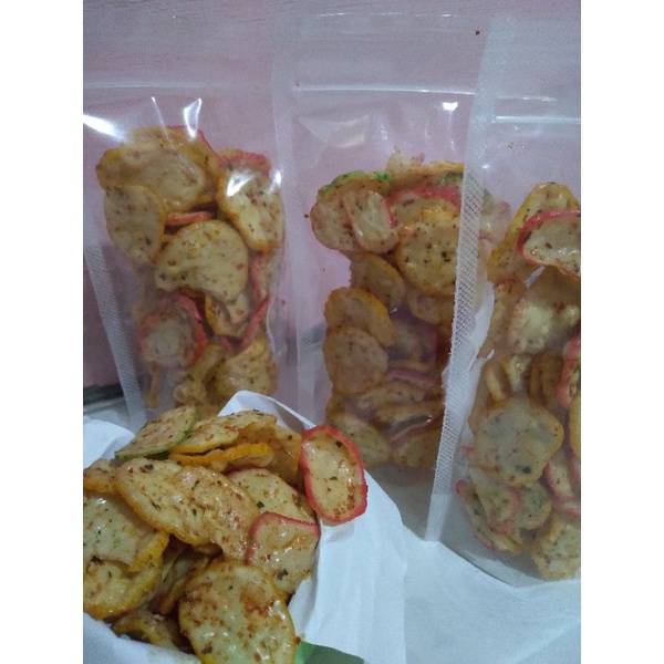 

Kerupuk Seblak Nyeblak