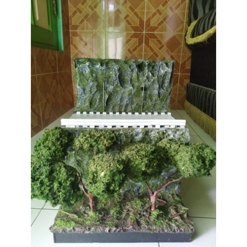 Diorama jalan tebing
