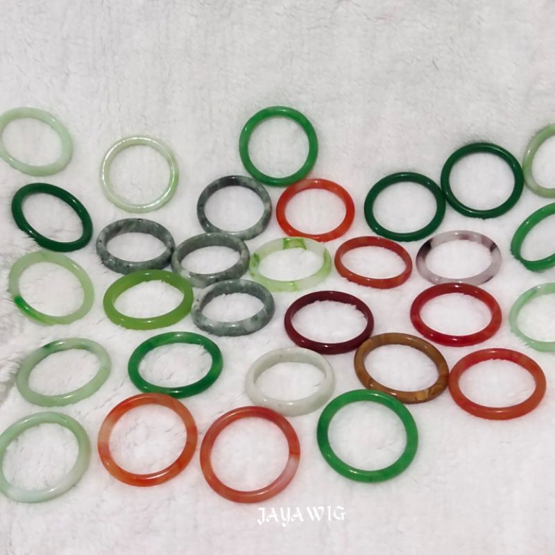Gelang Batu Giok Wanita Untuk Kesehatan Warna Hijau Merah Putih Dll