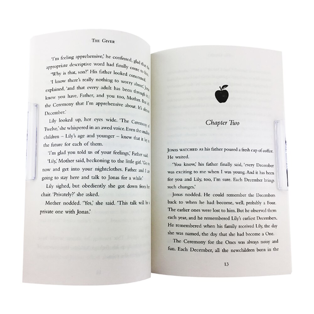 Buku Cerita The Giver Lois Lowry Science Fiksi Bahasa Inggris Untuk Pelajar Smp-3