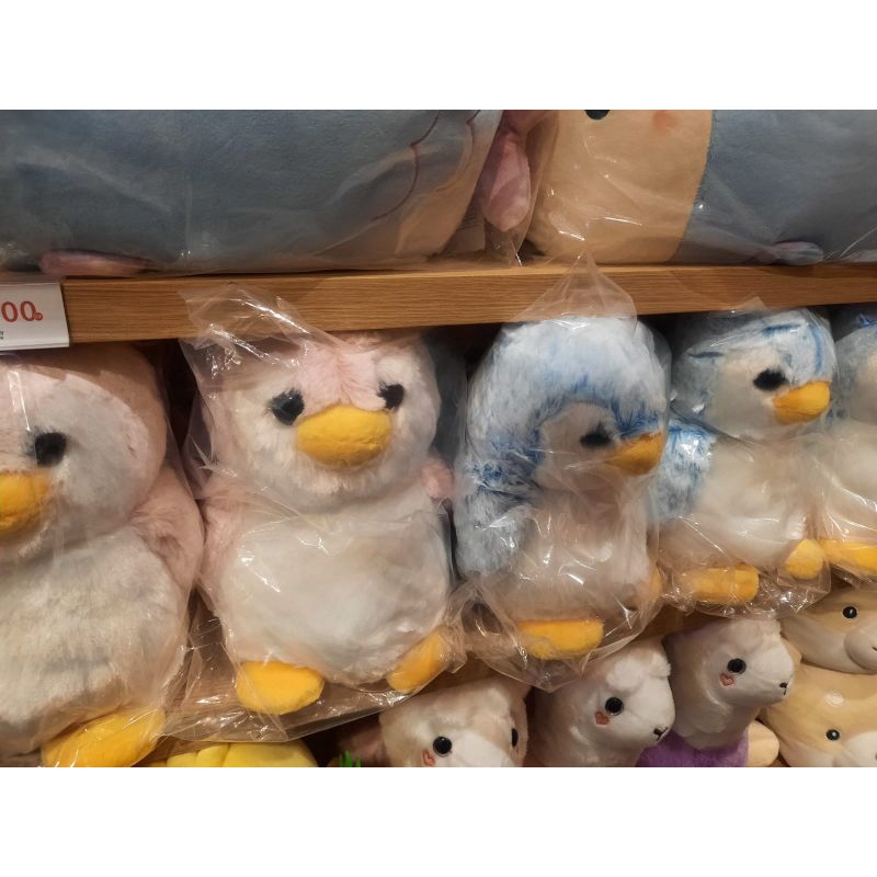 miniso boneka pinguin kecil