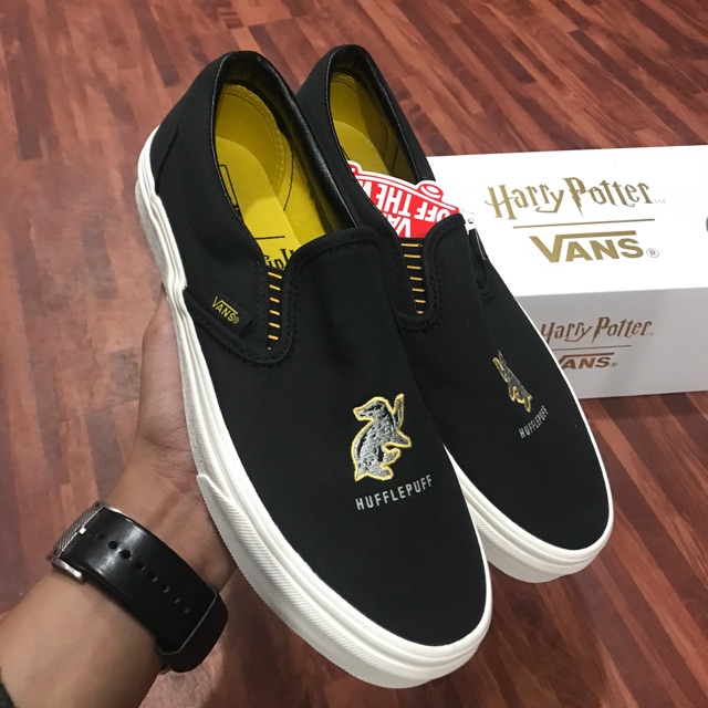 Vans slip on x Harry Potter Hufflepuff pack