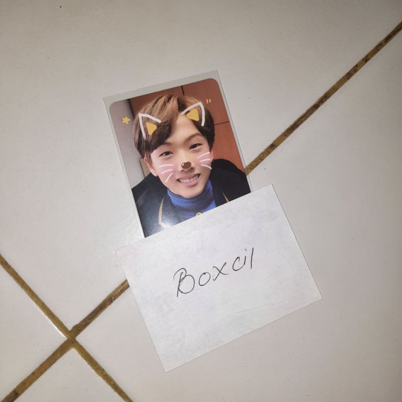 BOOKED PC JISUNG MFAL MY FIRST AND LAST