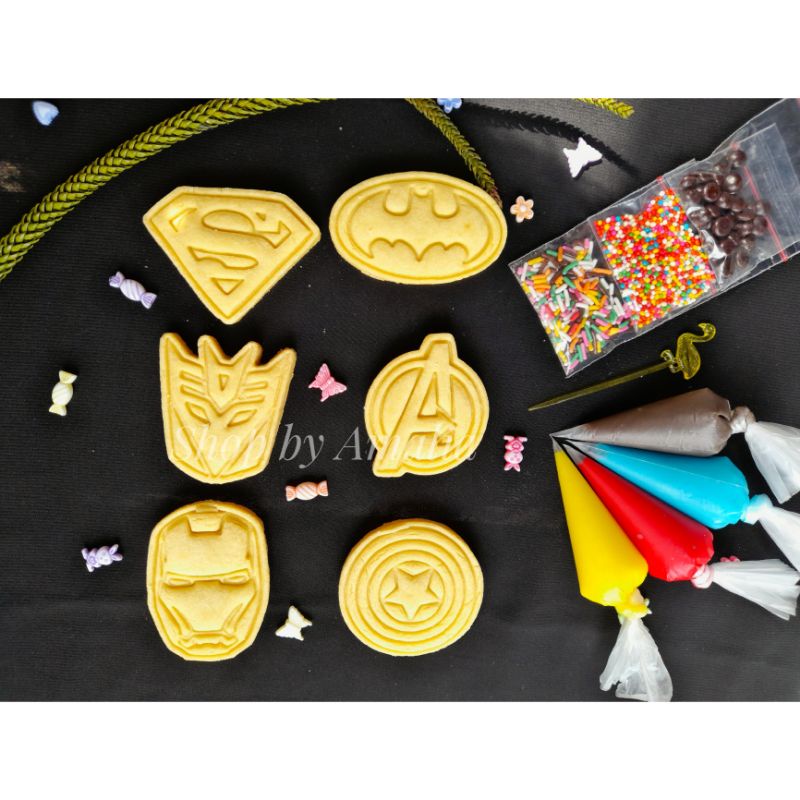 

DIY Cookies Kit Hero Edition