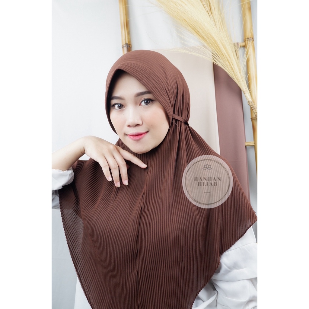 𝗛𝗮𝗻𝗵𝗮𝗻 𝗛𝗶𝗷𝗮𝗯 - Bergo Plisket Tali Ceruty Maryam (Hijab Instan Plisket)