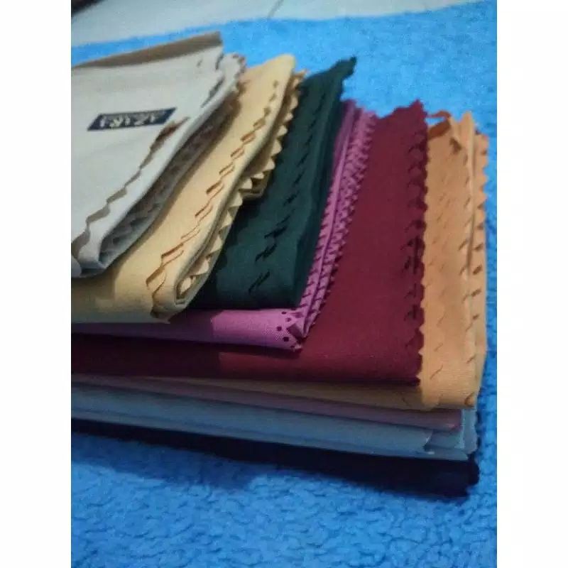 Jilbab Segiempat Azara
