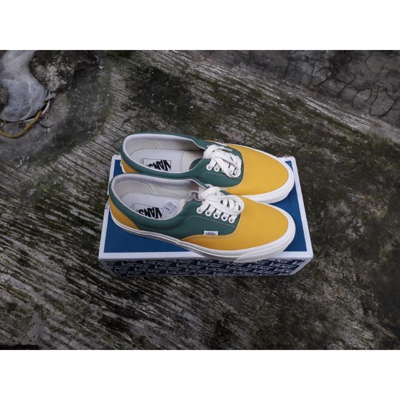 vans og era lx gold fir