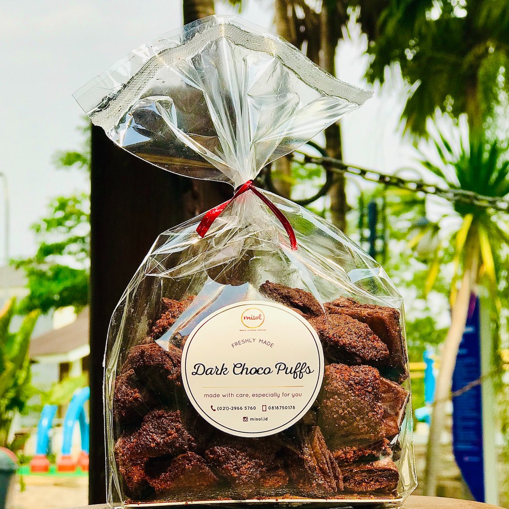 Dark Choco Puff Kue Kering