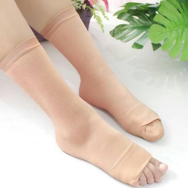 Kaos Kaki Wudhu Muslimah Traveling Haji Umroh Tebal Panjang Murah Nylon Spandex Size L