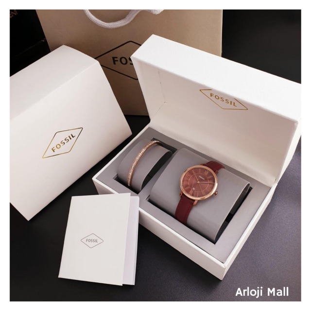 Jam tangan Fossil Wanita free gelang free paperbag