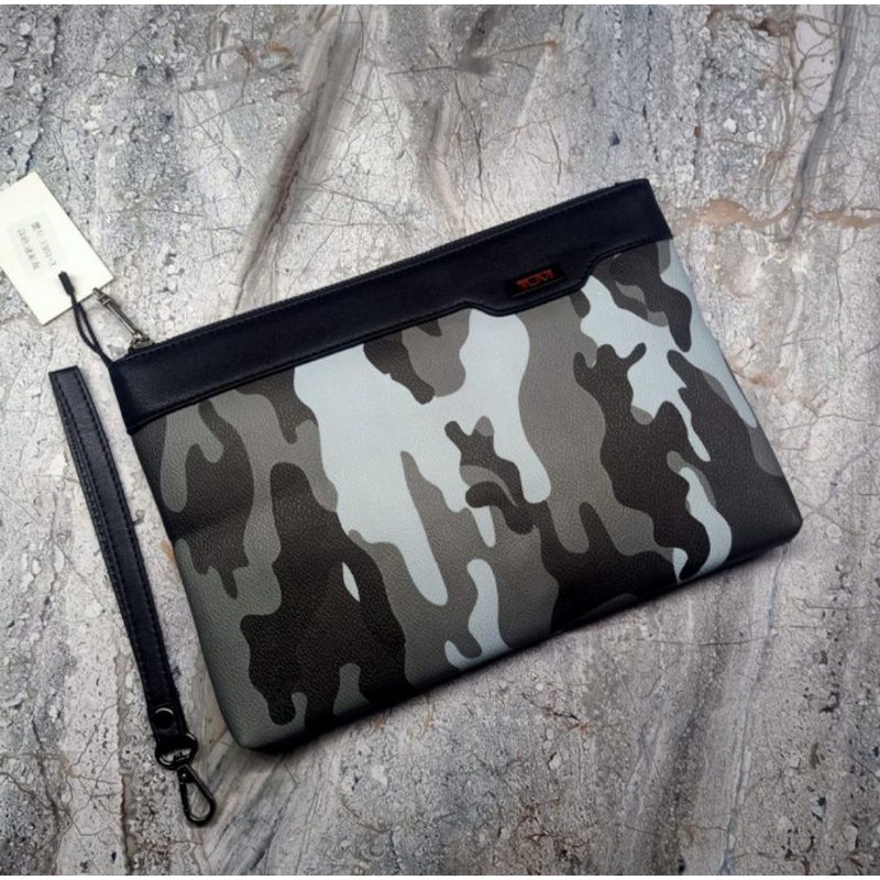 Tas Tangan Tumi Camo Army Clutch Premium import