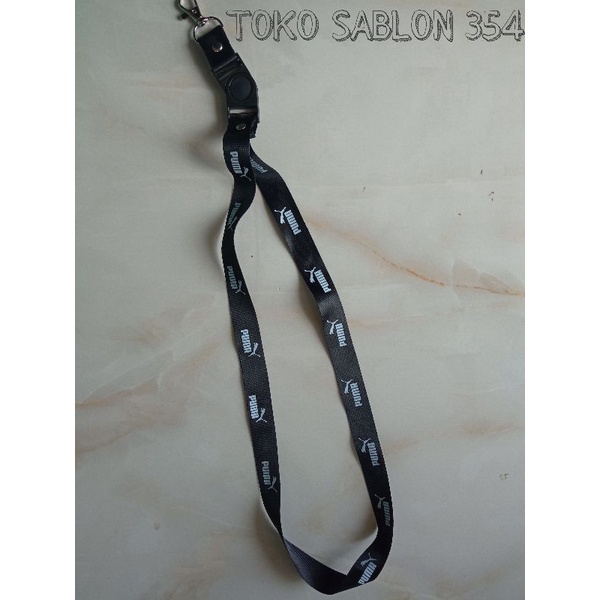 

Lanyard PUMA brand olahraga / tali lanyard gantungan leher id car name tag / pods