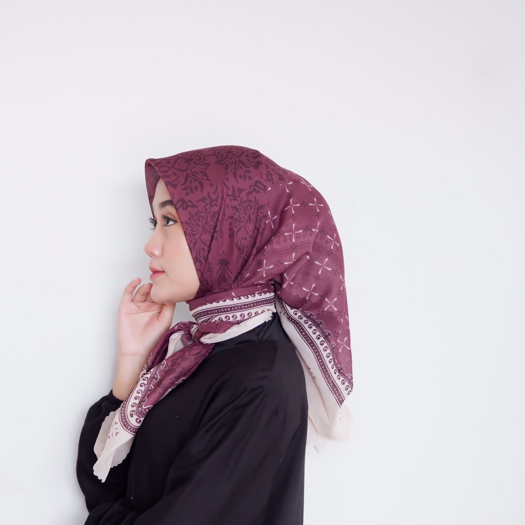 Square Motif Maira Part 1-M 39