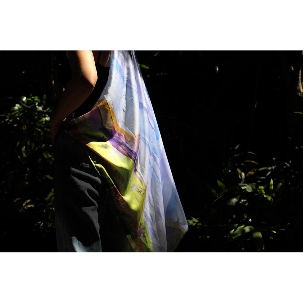 

Mbinu Dita Landscape Aquarelle Scarfs