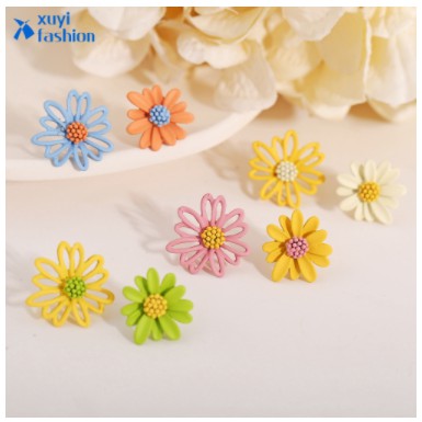 ✅COD 1 Pasang / Sepasang / Anting-Anting Sederhana Mini Daisy Drop Feminin Anting Sederhana