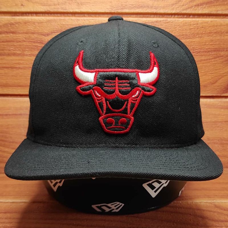 TOPI CHICAGO BULLS MITCHELL AND NESS SECOND
