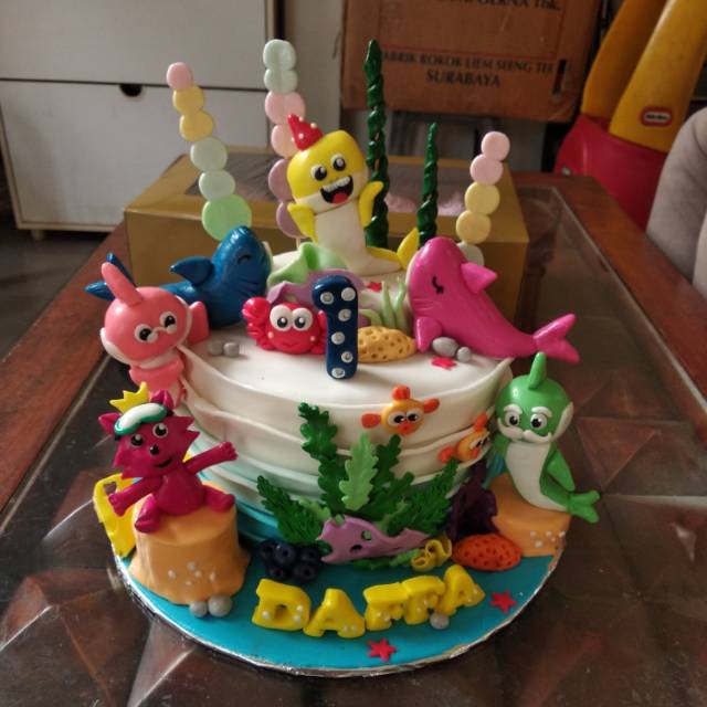 

Cake ulang tahun baby shark