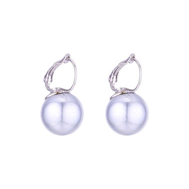 LRC Anting Tusuk Fashion Plated Gold Pearl Earrings Y6116X