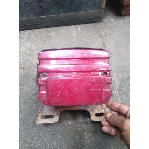 stoplamp lampu rem lampu belakang Honda Gl 100 Gl 125 gl 100 gl 125 original copotan