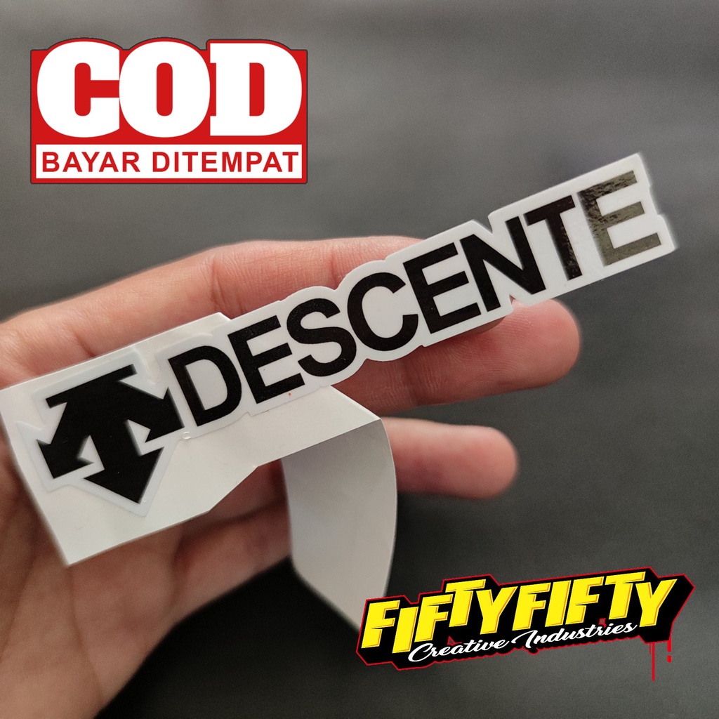 Stike Stiker Print Cut DESCENTE Stiker Printing Laminasi Glossy Tahan Air Stiker Motor Mobil Helm Sudah Membentuk Pola Desain