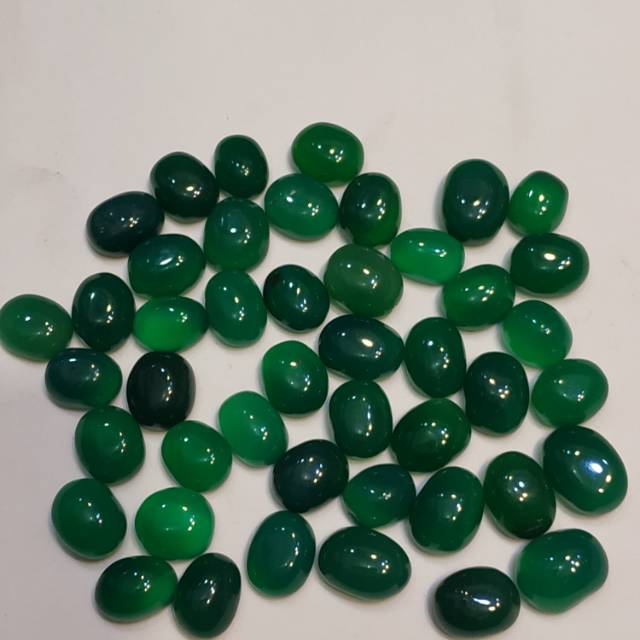 Batu Anggur Green Topaz Chalcedony hijau
