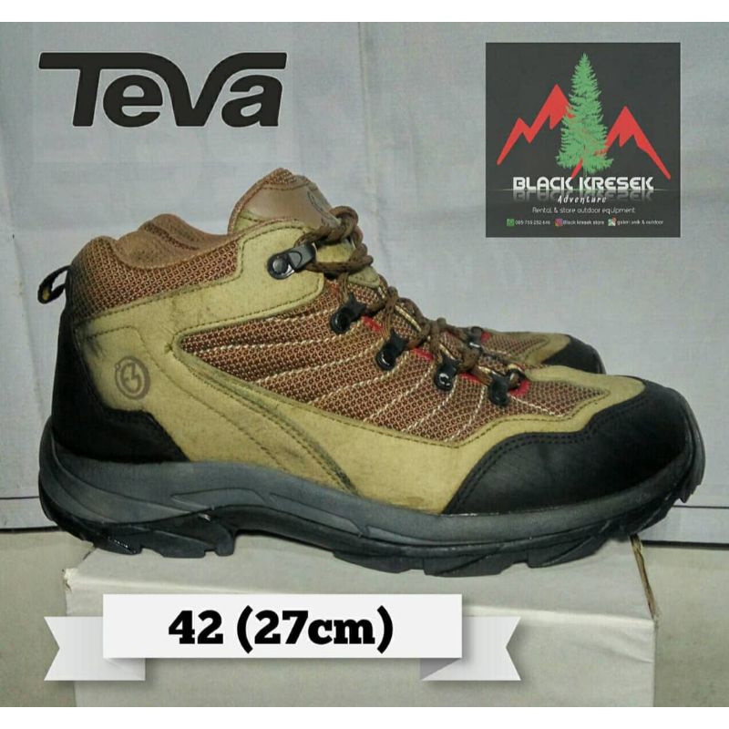 SEPATU GUNUNG SECOND TREKSTA