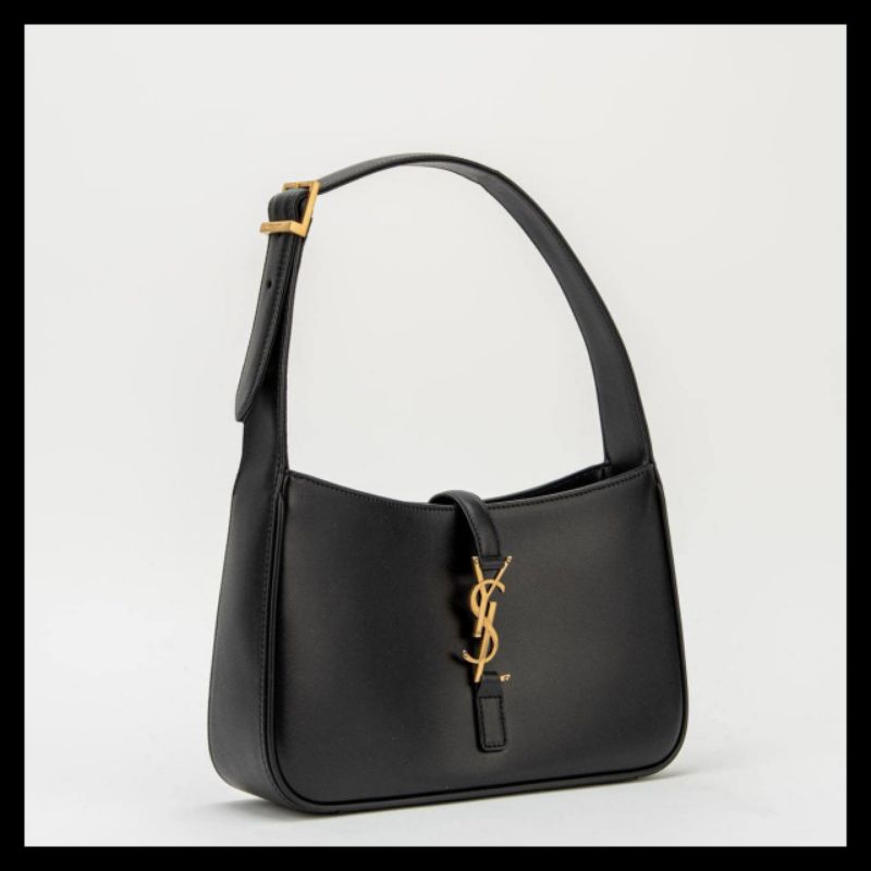 Jual Tas Wanita YSL Le 5À7 Hobo Bag in Smooth Leather Color Black. Branded Original