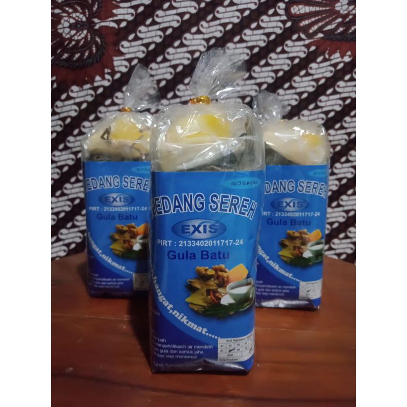 

WEDANG UWUH/MINUMAN TRADISIONAL/MINUMAN HERBAL/MINUMAN KESEHATAN