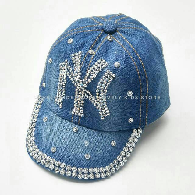 Topi Jeans Cewek