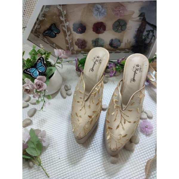 sepatu rafaizoutfit model Ruby gold tanpa Payet tinggi 12cm