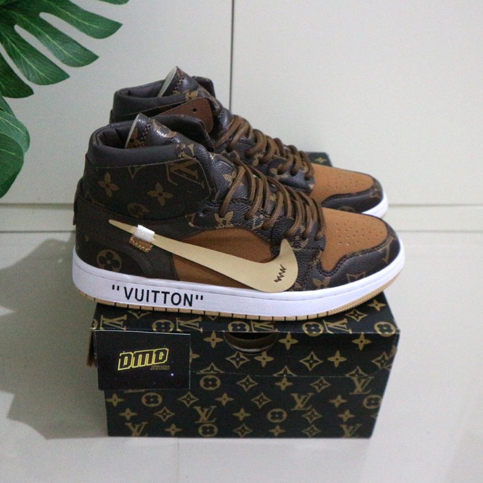TERMURAH SEPATU NIKE AIR JORDAN 1 HIGH LOUIS VUITTON LV X OFF WHITE SNEAKERS RUNNING ORIGINAL IMPORT