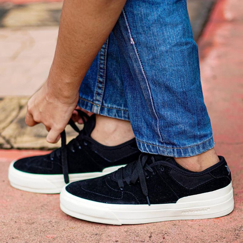 SEPATU NO BRANDS HYPOTALAMUS BW TALI (FULL SUEDE) ORIGINAL BNIB TERMURAH UNISEX Hyp0talamus