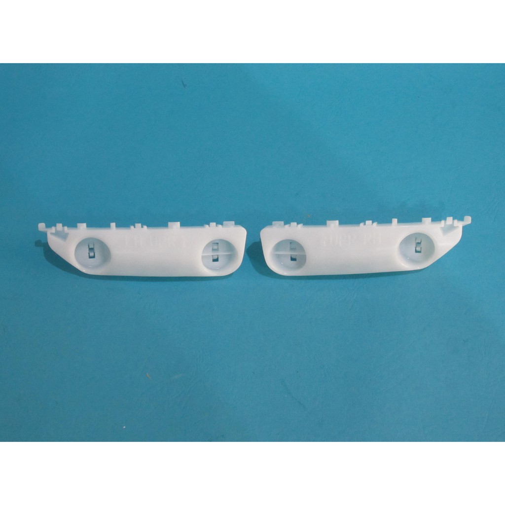 Bracket Bemper Nissan March Depan Original