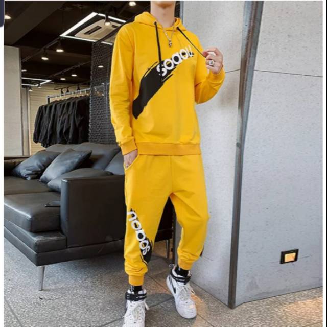 Setelan sweater hoodie SOAOU plus celana jogger